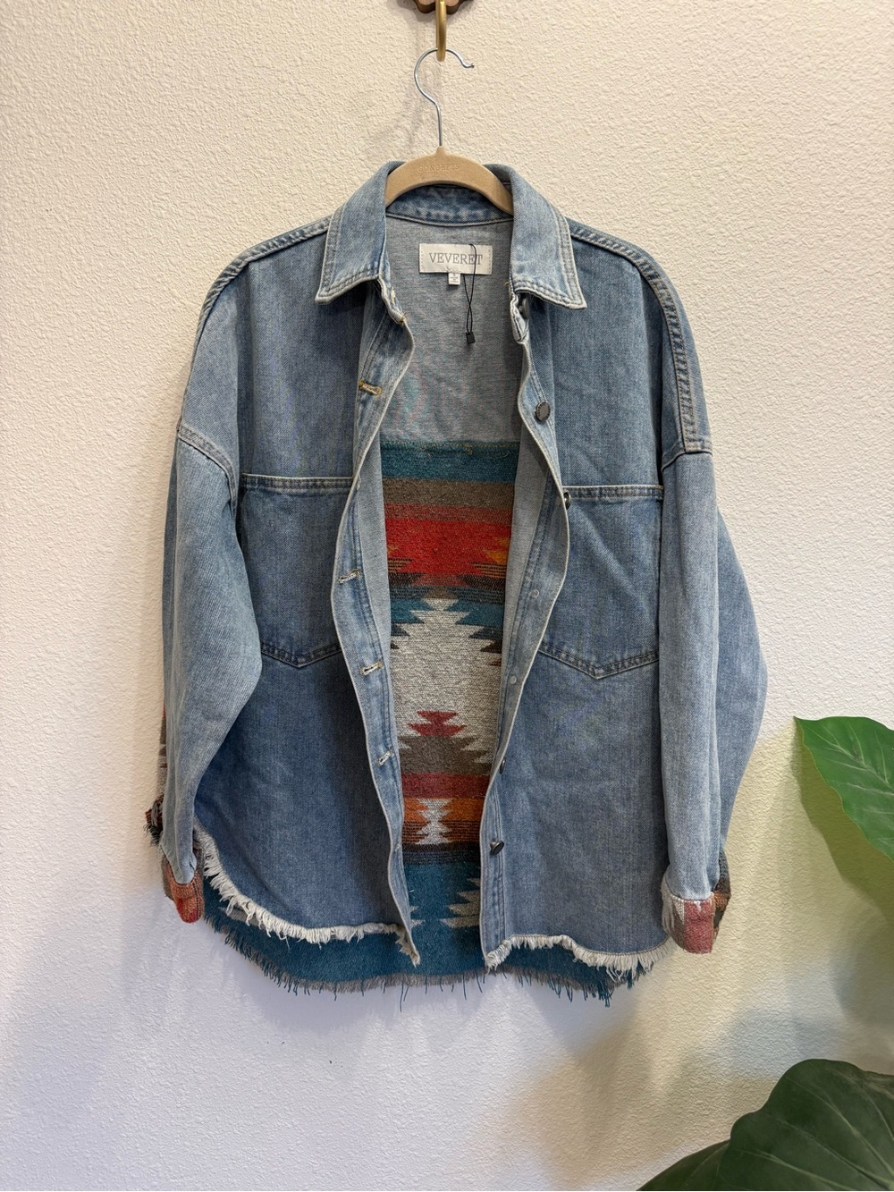 Veveret Southwestern Aztec Denim Shacket Oversized Raw Hem Jacket | Size Small